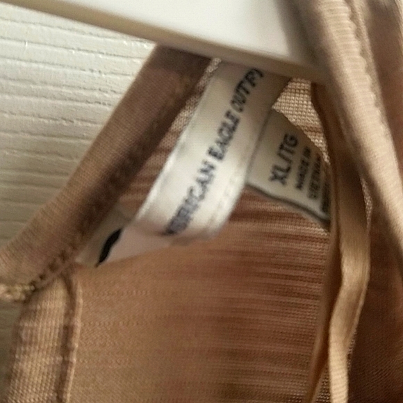 American Eagle Top - Picture 3 of 4